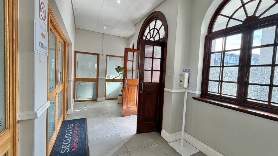 To Let Commercial Property for Rent in Somerset West Western Cape